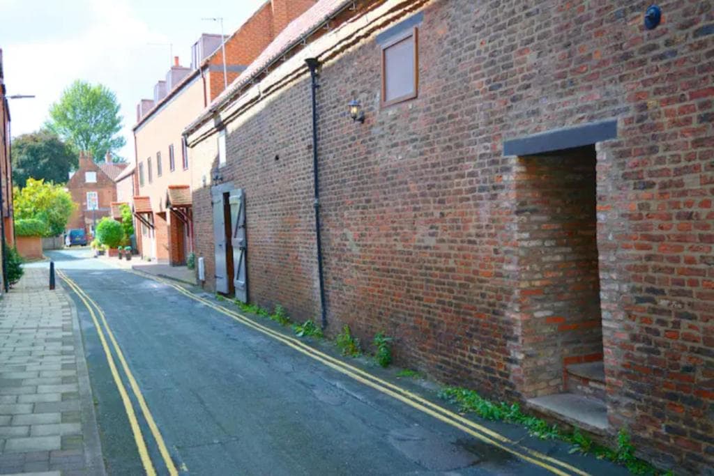 Loaf 1 at The Old Granary, Centre of Beverley