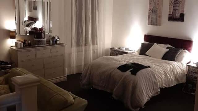 Accommodation at Lovely 1 bedroom flat in Nether Edge, Sheffield S7 in heeley