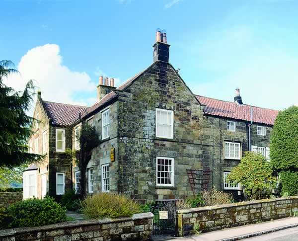 Milburn Arms Hotel
