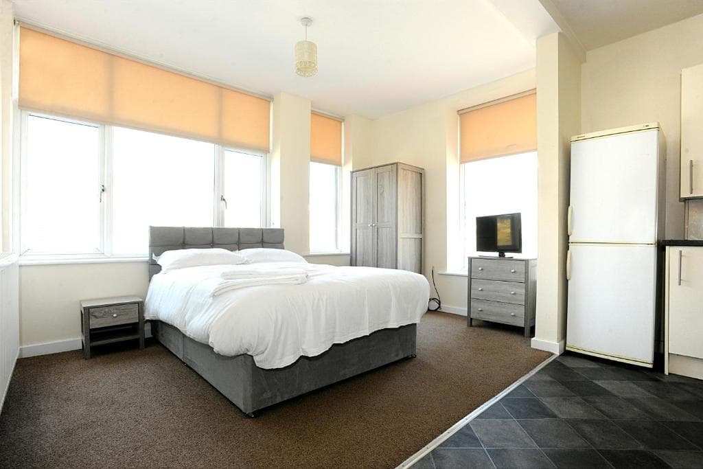 APARTMENT in CENTRAL HALIFAX