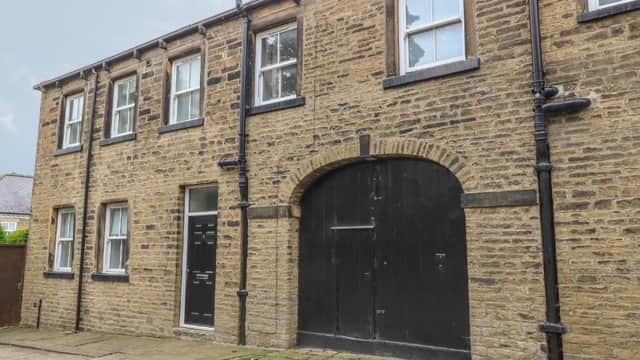 Accommodation at Lister Cottage in halifax