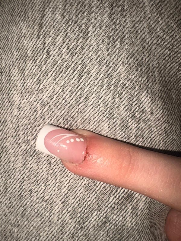 Marsh Nails