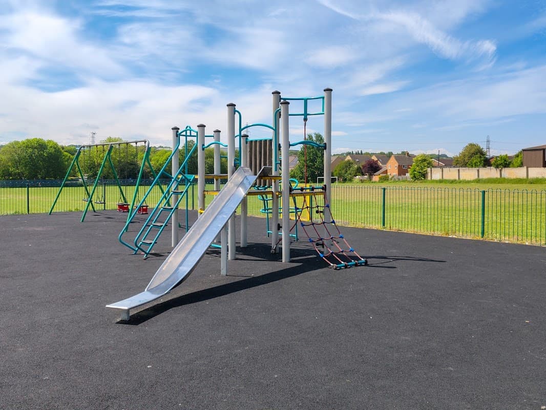 Grasmere Road Play Area and Playing Fields