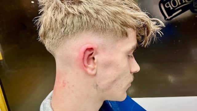 Genius Barbers Alwoodley - Barbers in moortown