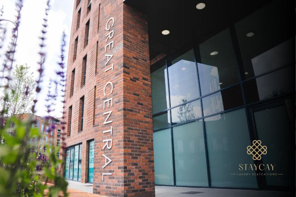 Modern 1-Bed Apartment - New - City Centre - FREE Wi-Fi -