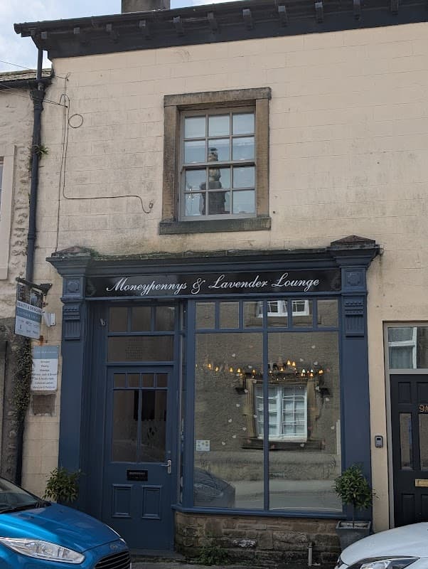 MoneyPenny's Hair Gallery