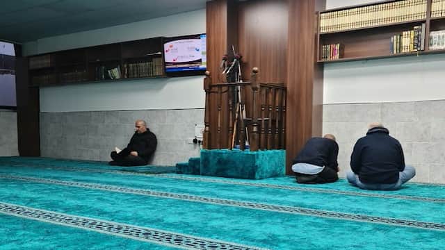 Springbank Mosque - Mosques in hull