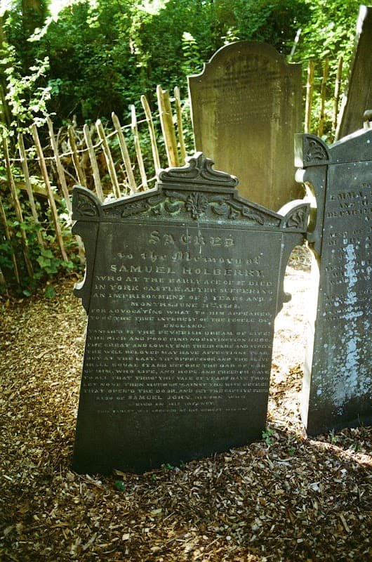 Grave of Samuel Holberry
