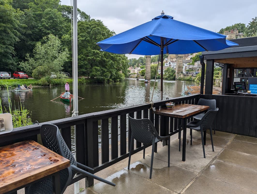 Marigold Cafe & Boating
