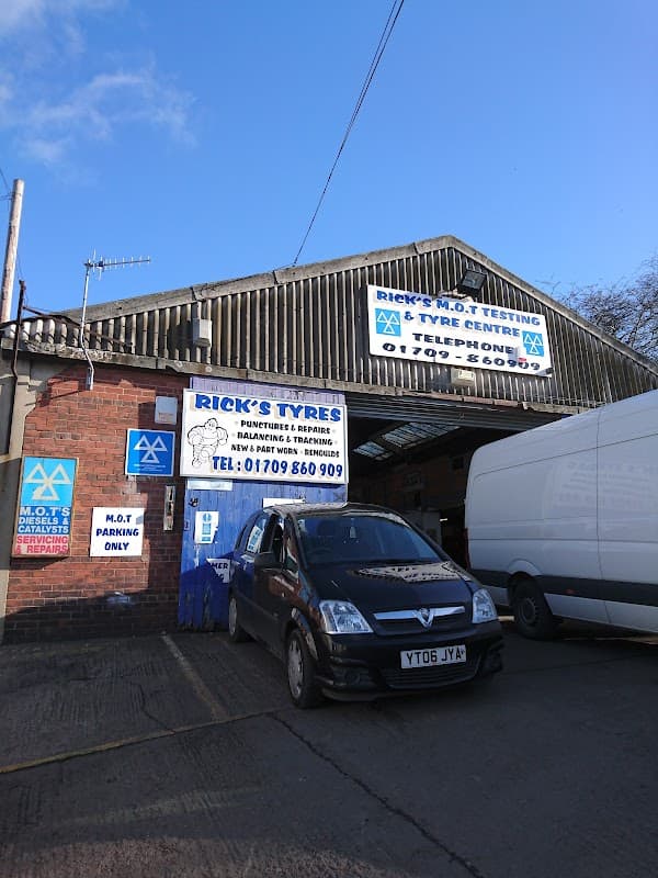 Rick's M.O.T Testing & Tyre Centre