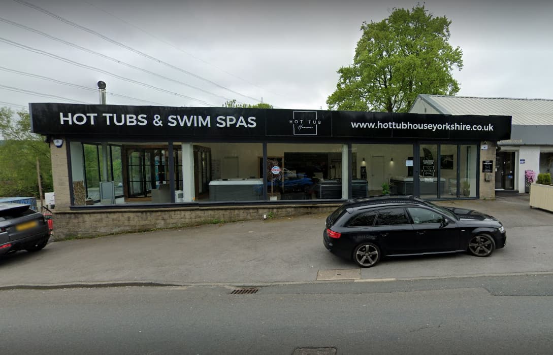 Hot tub house Yorkshire