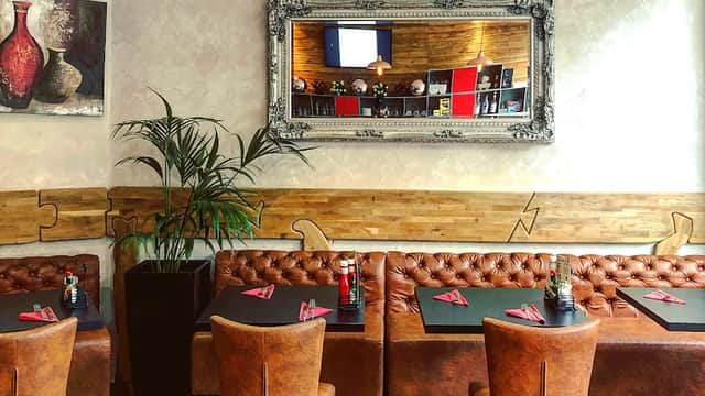 Dining at El's Gourmet Leeds, UK in leeds
