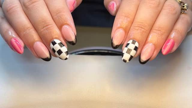 Nails By Beth - Nail Salons in hessle