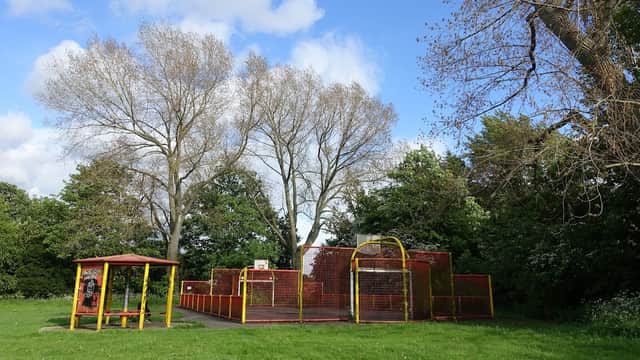 Broomhill Recreation Ground - Park in wombwell