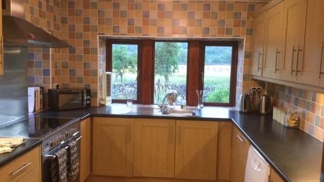 Accommodation at Littondale Cottage in litton