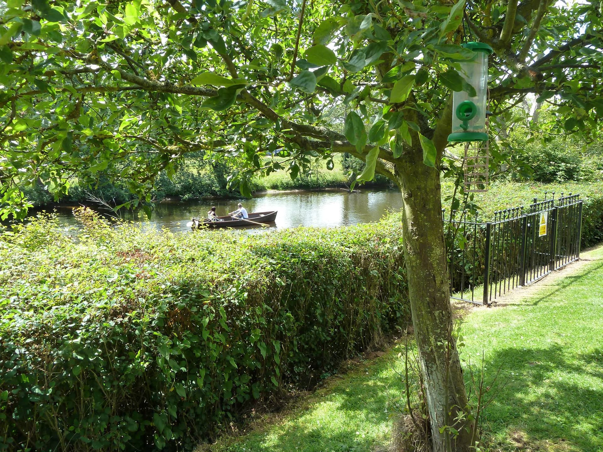 Chainbridge Riverside Retreats