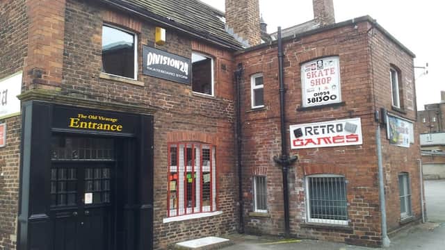 Division 24 - Sports Shops in wakefield