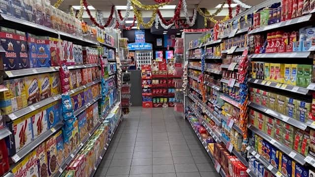 SPAR Moortown - Corner Shops in moortown
