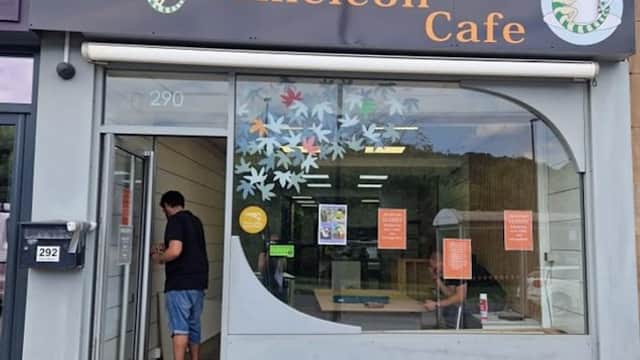Cosy Chameleon Gift Shop - Wildlife Centres in greenhill