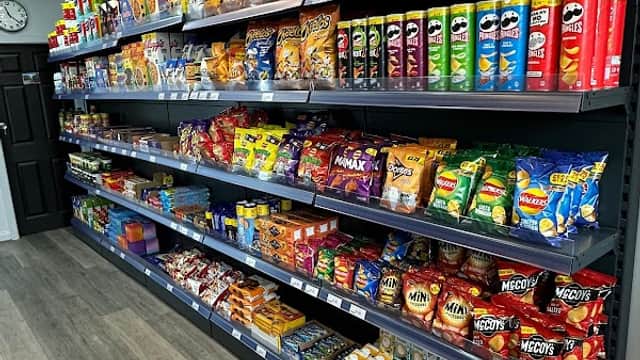 LOCAL 21 - Off Licences in otley