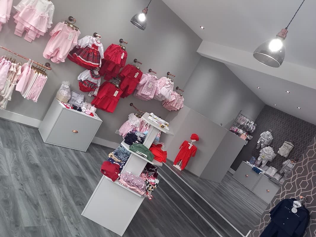 Le Petite Boutique Babywear