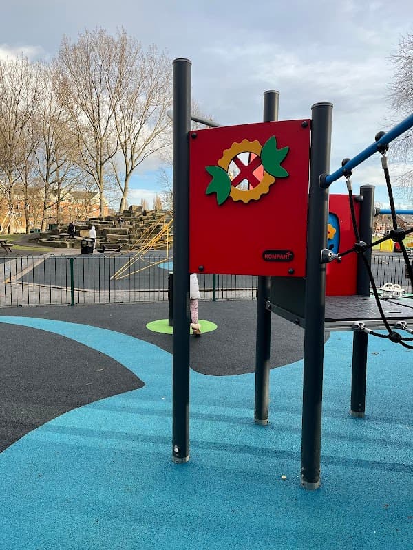 Thornes Park Playground