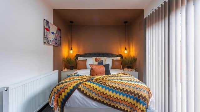 Accommodation at Vibrant Funkily Decorated 2 Bedroom 4 Beds Newly Refurbished in hull