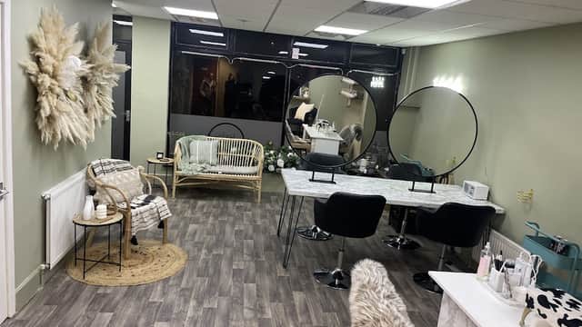 Locks & Lashes By Lana - Beauty Salons in featherstone