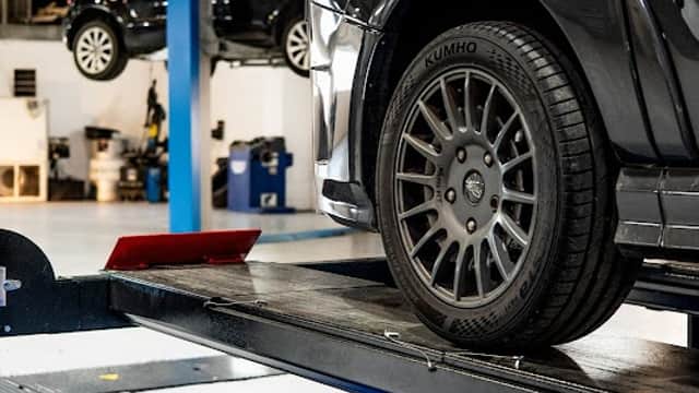 R&B Automotive - Garages in pocklington
