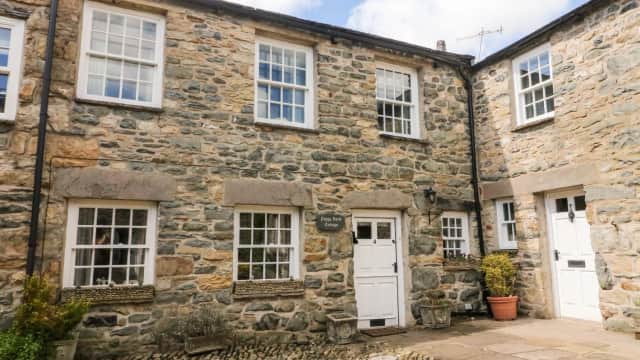 Accommodation at Piggy Bank Cottage in barbon