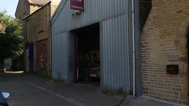 Clare Street Garage - Garages in halifax
