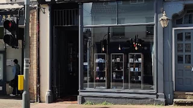 Vape Driffield storefront featuring large signage, display window with vape products, and a clear blue sky above.