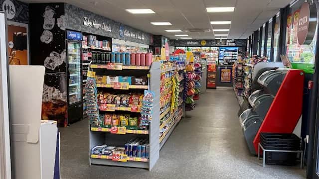 Londis - Grocers in garforth