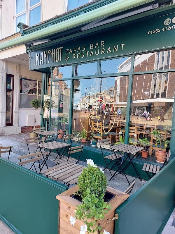 Manchot Tapas Bar & Restaurant