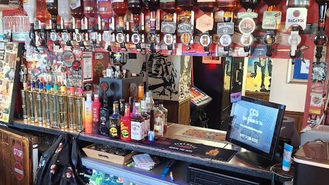 Food & drink at The Lion in castleford