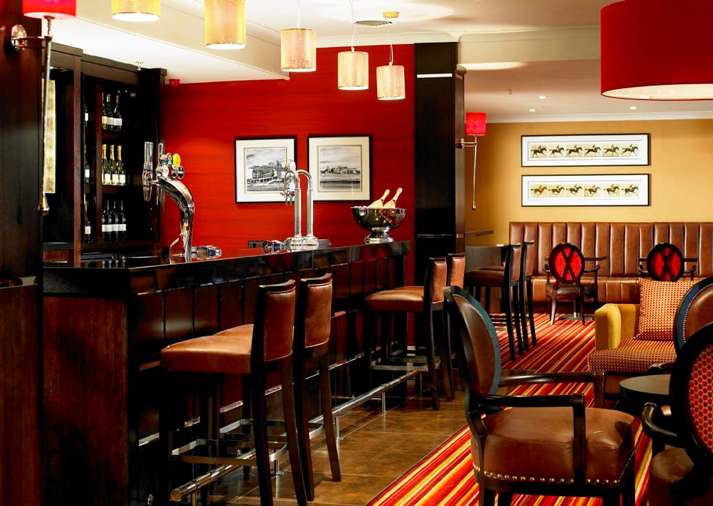 Chase Bar & Grill