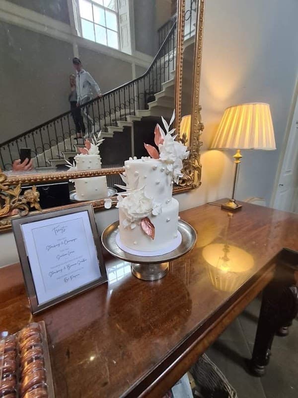 Juniper Cakery