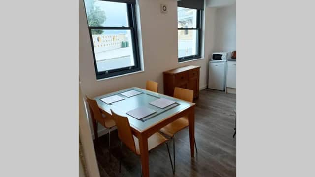 Accommodation at Spacious one bedroom family apartment -non smoker in wakefield