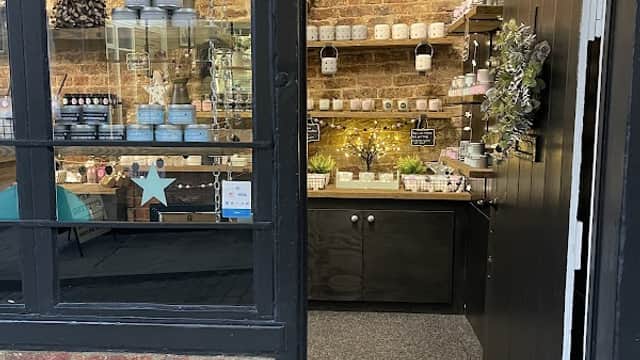 THE DRUNK CANDLE COMPANY - Homeware in norton on derwent
