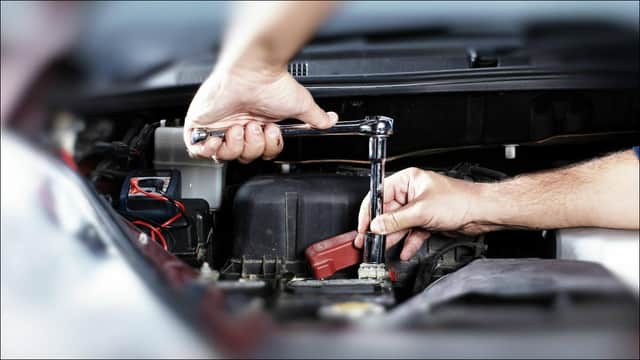 Top Spec Autocare Ltd - Garages in batley