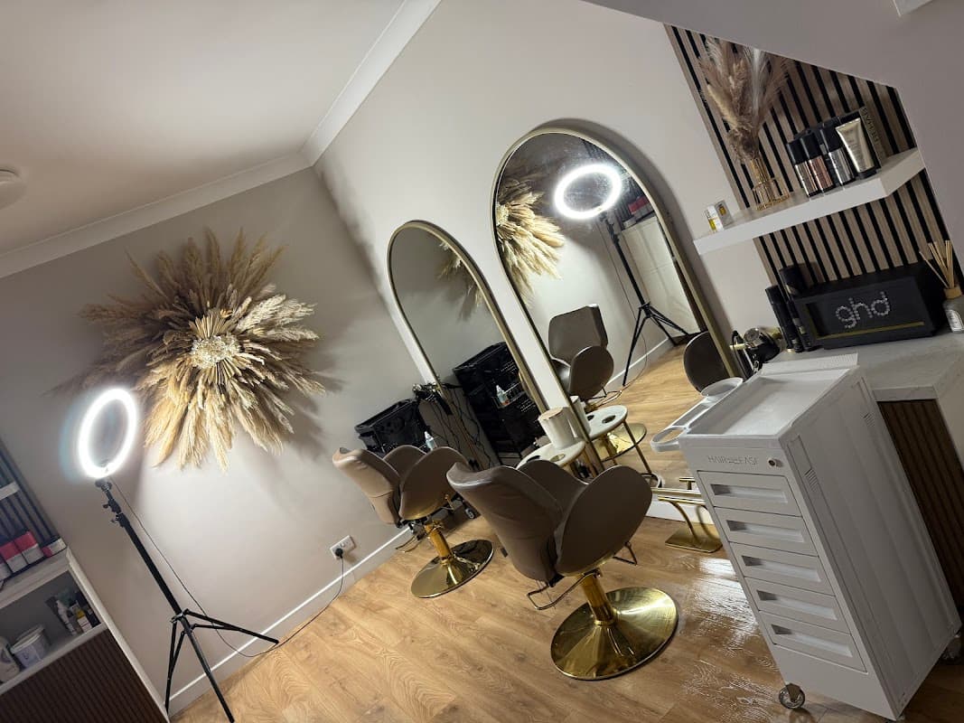 Creative hair salon & Academy