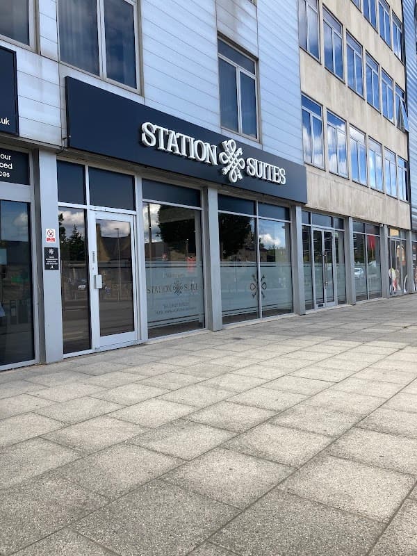 Station Suites