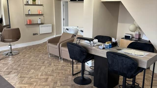 Luxe Lounge Ossett - Beauty Salons in ossett