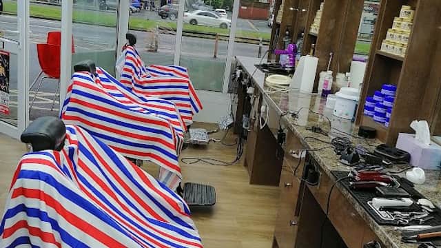 Smart Cutz Barber Shop - Barbers in killingbeck