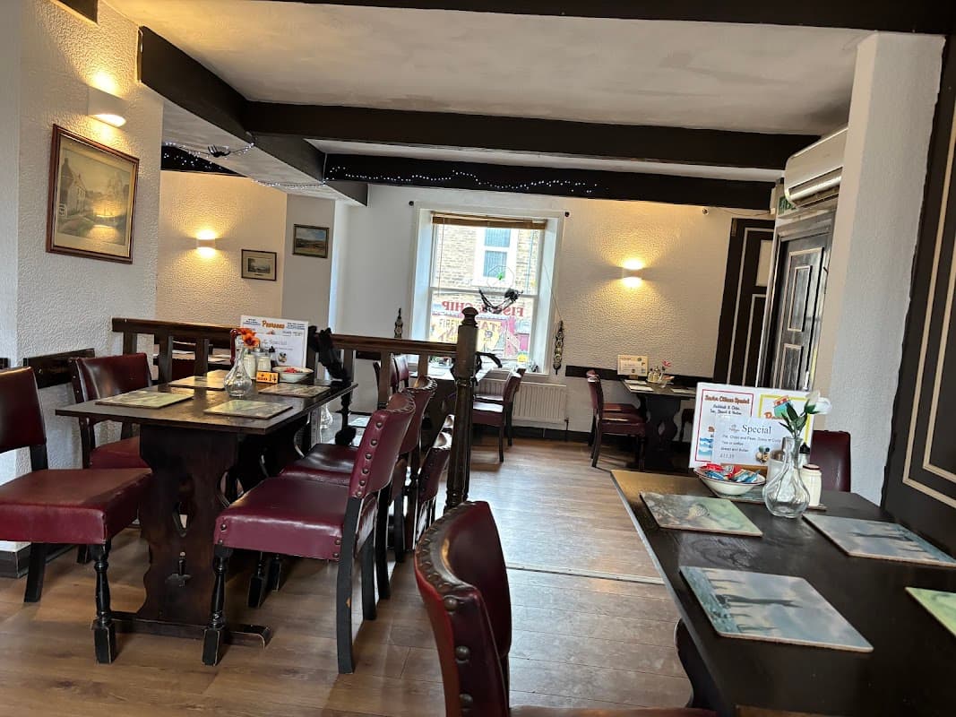 PEARSON'S • Fish & Chip Restaurant & Takeaway
