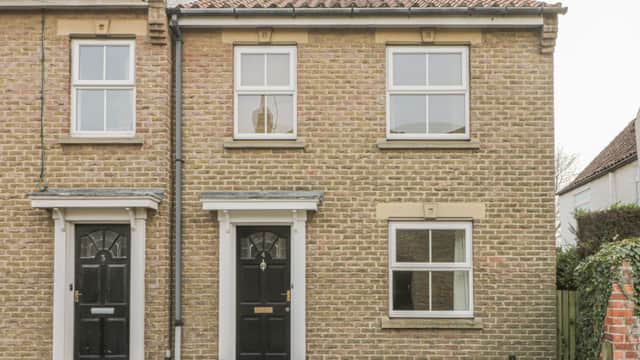 Accommodation at 4 Castle Mews in south cave