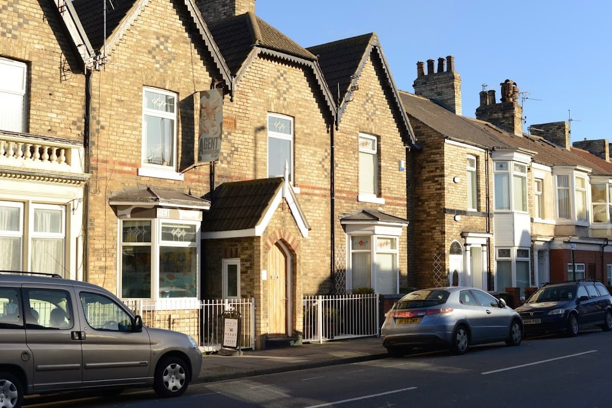 Agent Barbering Saloon