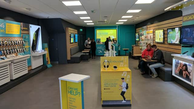 EE - Phone Shops in selby