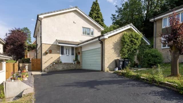 Accommodation at Enchanting Haven B&B Todmorden in todmorden
