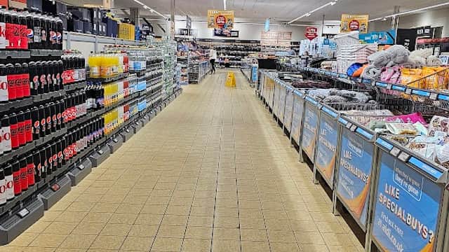 Bus Stop at Aldi - Supermarkets in redcar
